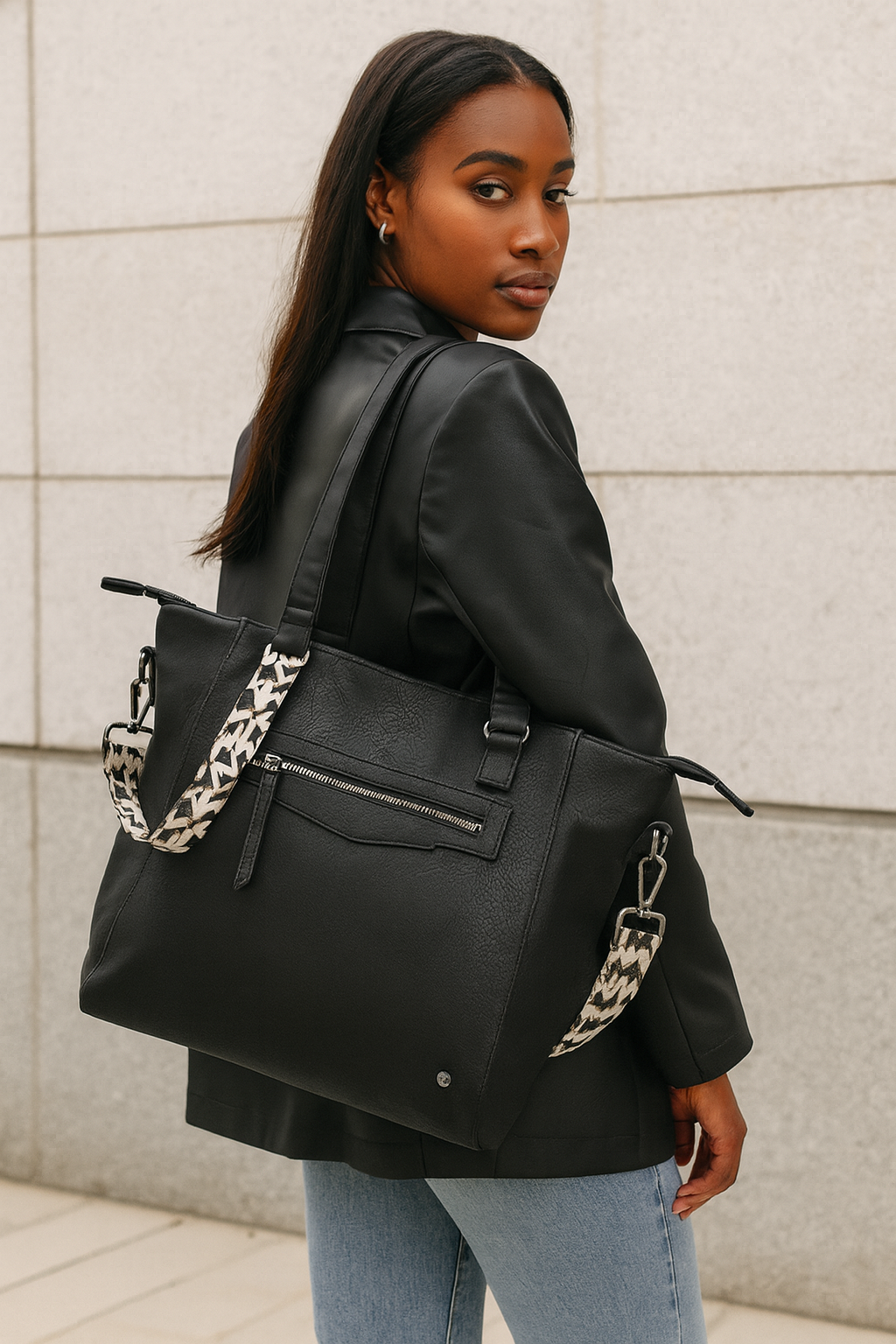 Avignon Schoudertas Zwart