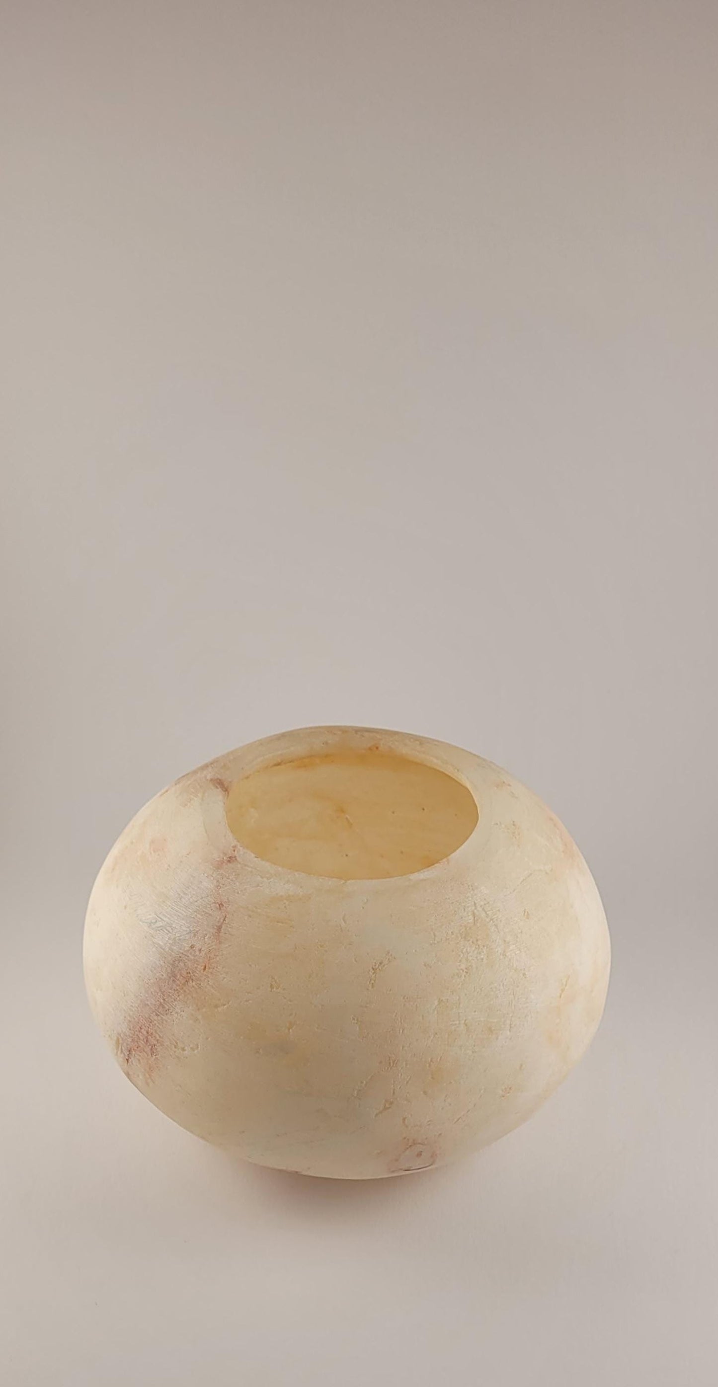 Ronde Alabaster Vaas met Licht – Uniek Design