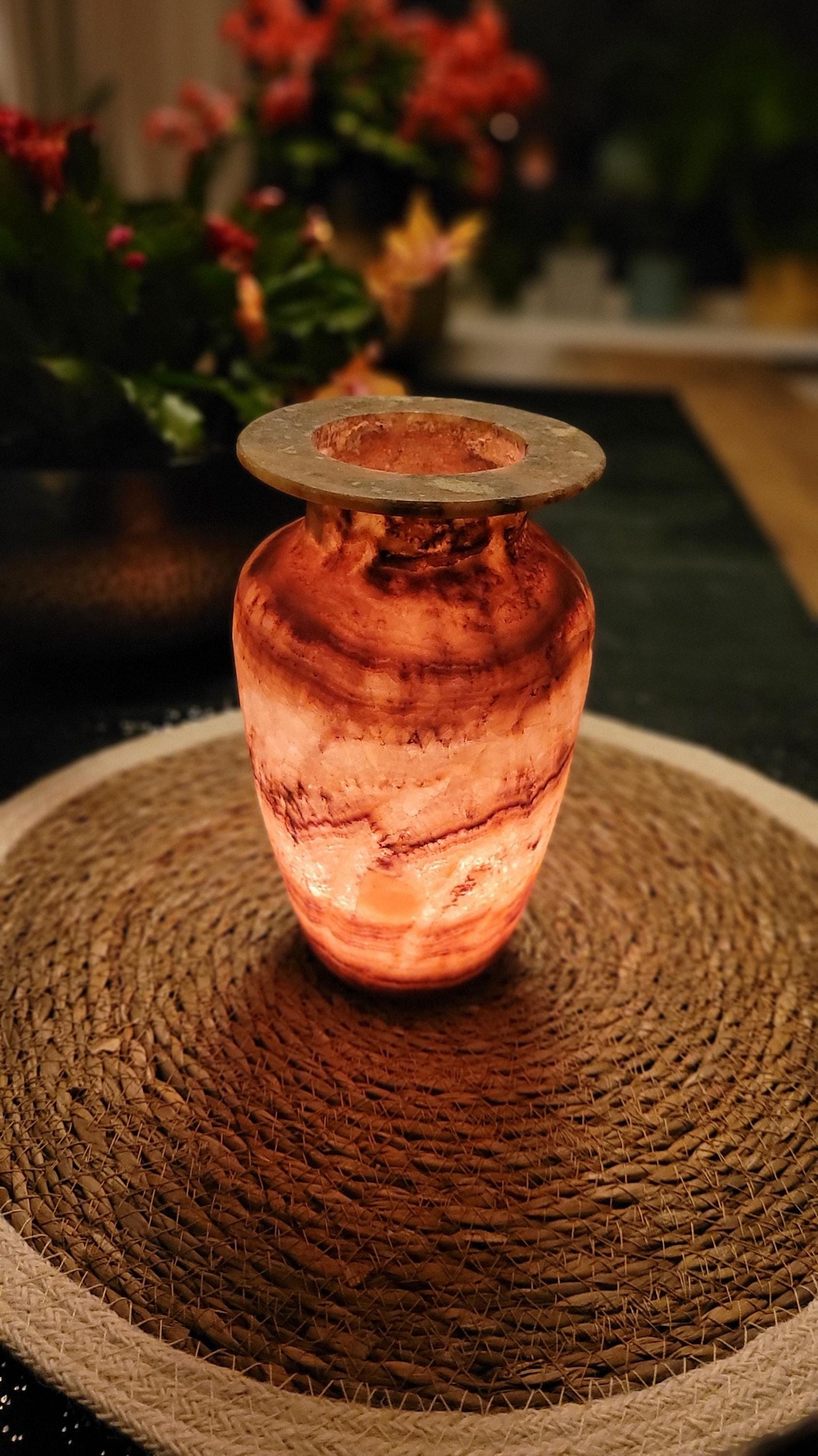 Fiamma di Terra – Earth Flame Alabaster Vaas