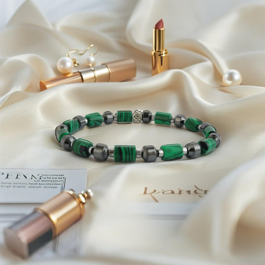 Emerald Touch Armband