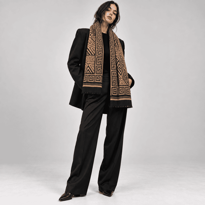 Athena – Dames Sjaal Camel & Zwart