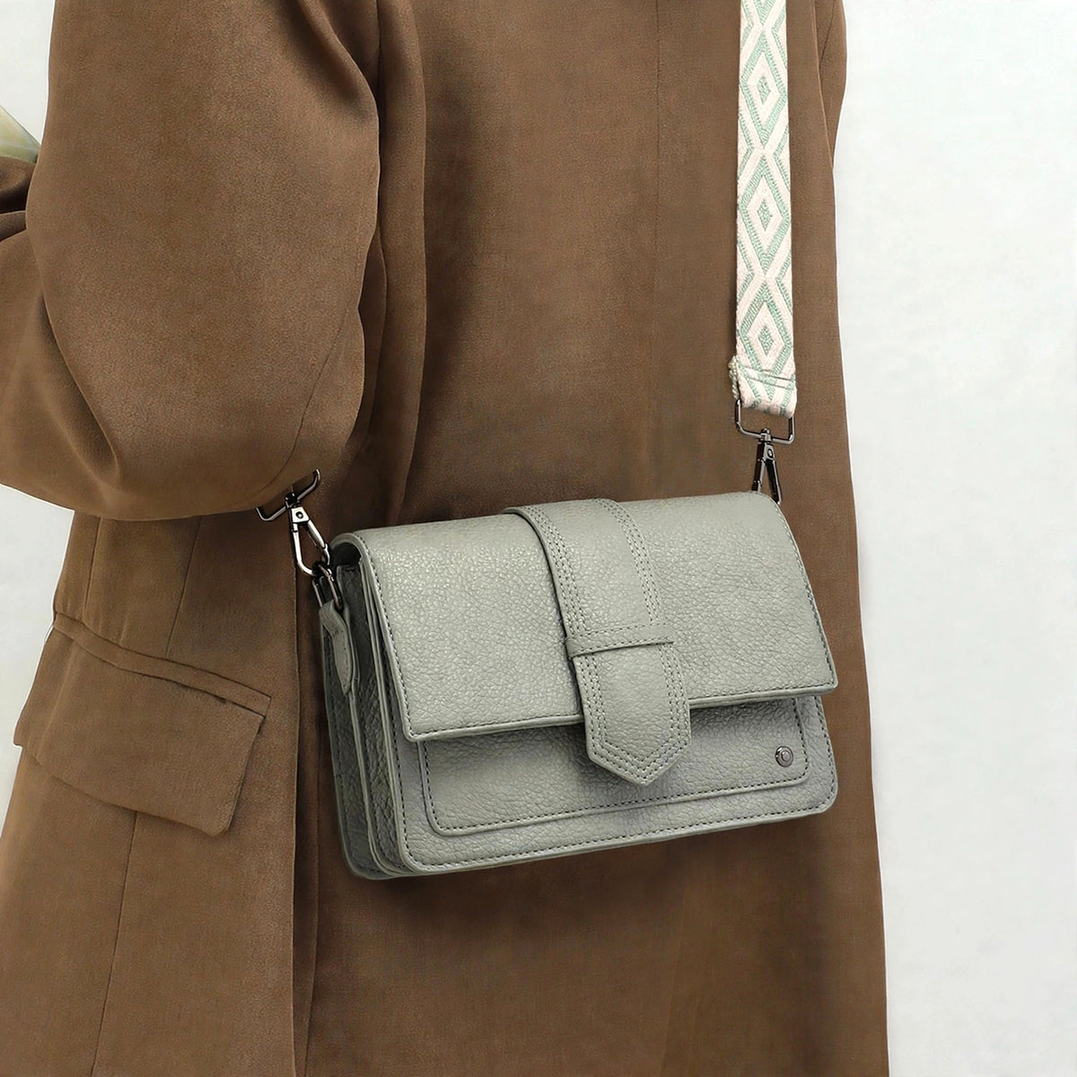 Rione – Dames Crossbody Tas Saliegroen